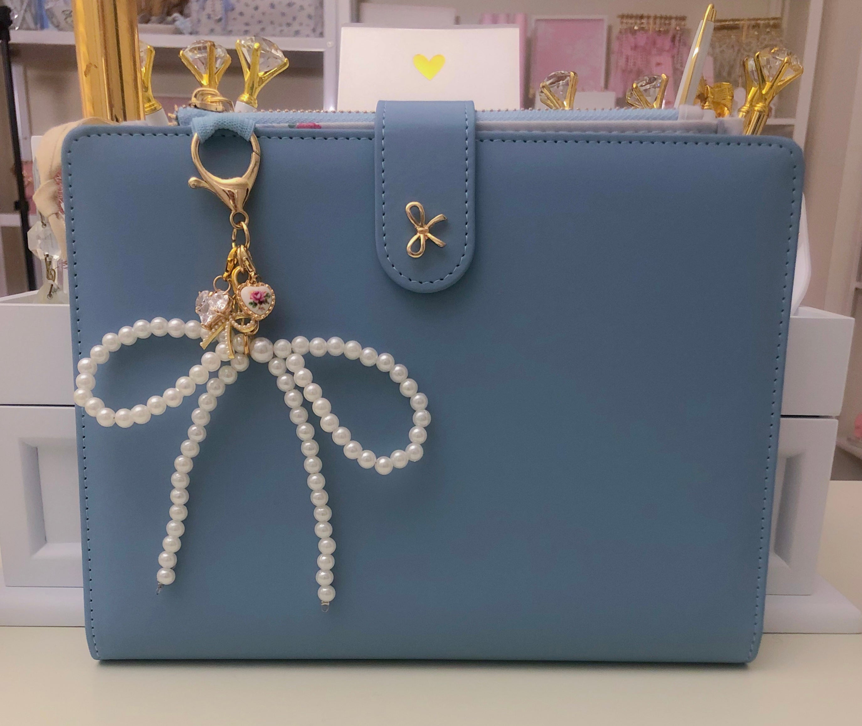 NEW! VINTAGE BLUE BOW A5 AGENDA