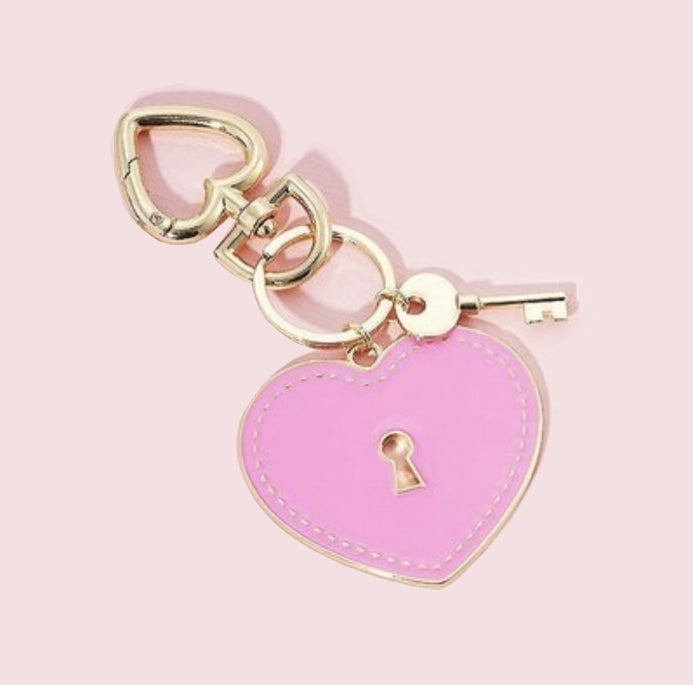 NEW! PINK ENAMEL HEART KEYCHAIN