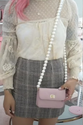 PINK QUILTED CLUTCH ON CHAIN